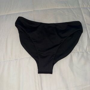 Black basic ruched Bikini Bottoms